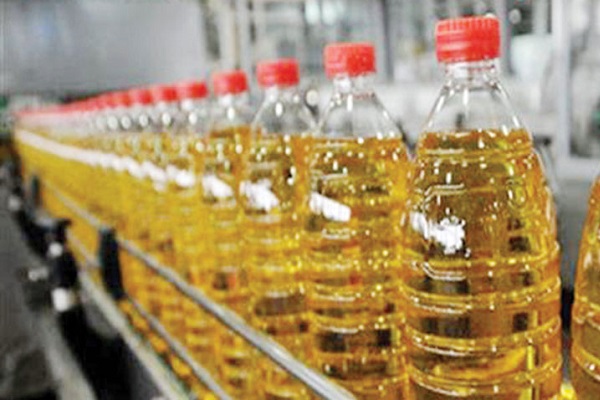 مصر ترفع سعر زيت الطعام في بطاقات التموين المدعومة للمرة الثانية .. وتسعى لربط الدعم النقدي بعدم الزواج المبكر..  