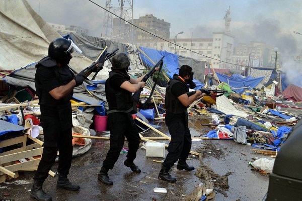 مصر  ترفض قرارا أمميا يحمي المصريين من الإبادة الجماعية .. والانتهاكات تتصاعد في حق المدافعين عن المعتقلين ..