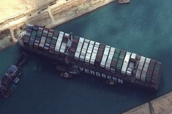 الحكومة وبرلمان العسكر يواصلان فرض الجبايات  .. ومخاوف من التفريط في قناة السويس والسد العالي تحت مظلة الصكوك السيادية